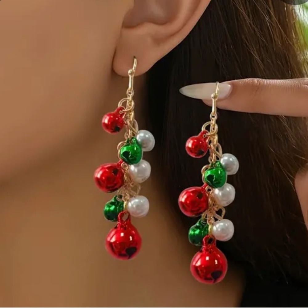 FREE Christmas Jingle Bells Red & Green Gold Wire Earrings NIB